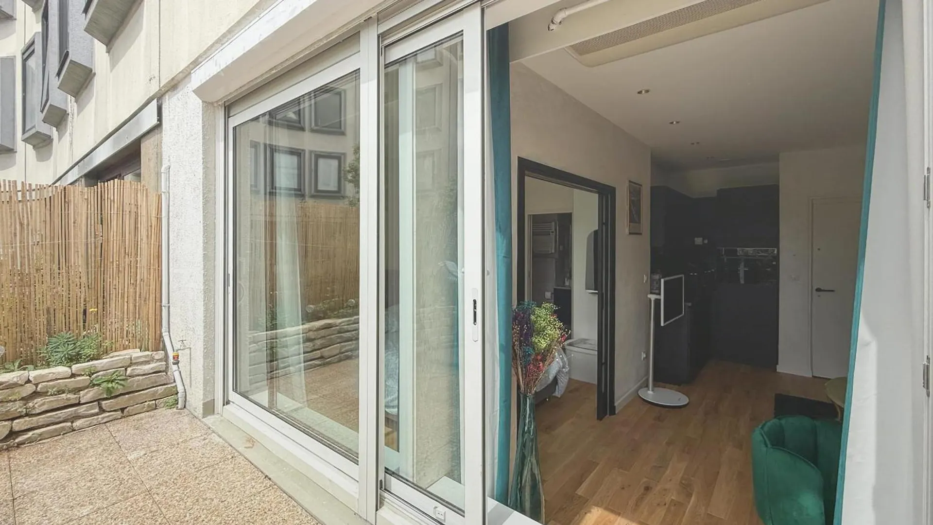 Bright Apartment With Garden Close To The Metro Παρίσι Γαλλία