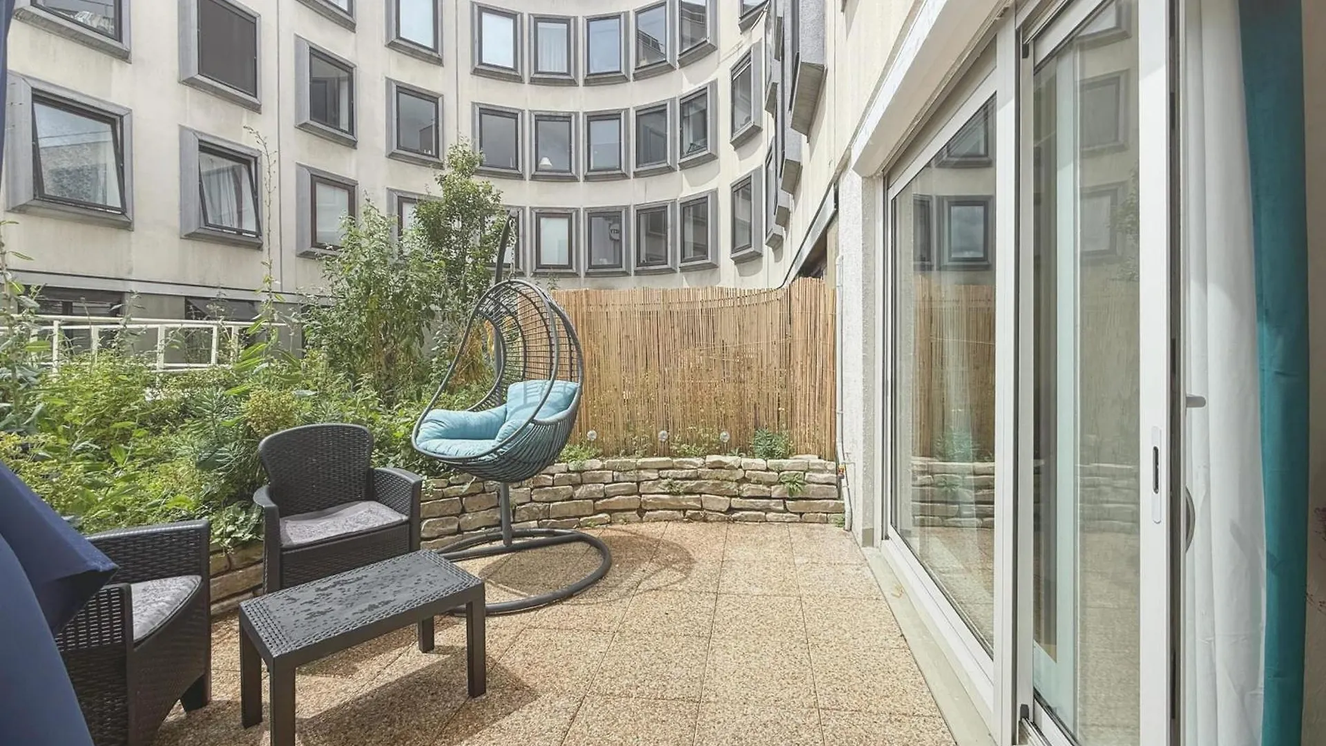 Bright Apartment With Garden Close To The Metro Παρίσι 0*,